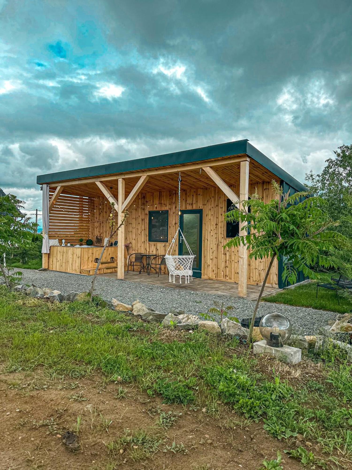 Villa Kubiq Transalpina Petresti Exterior foto