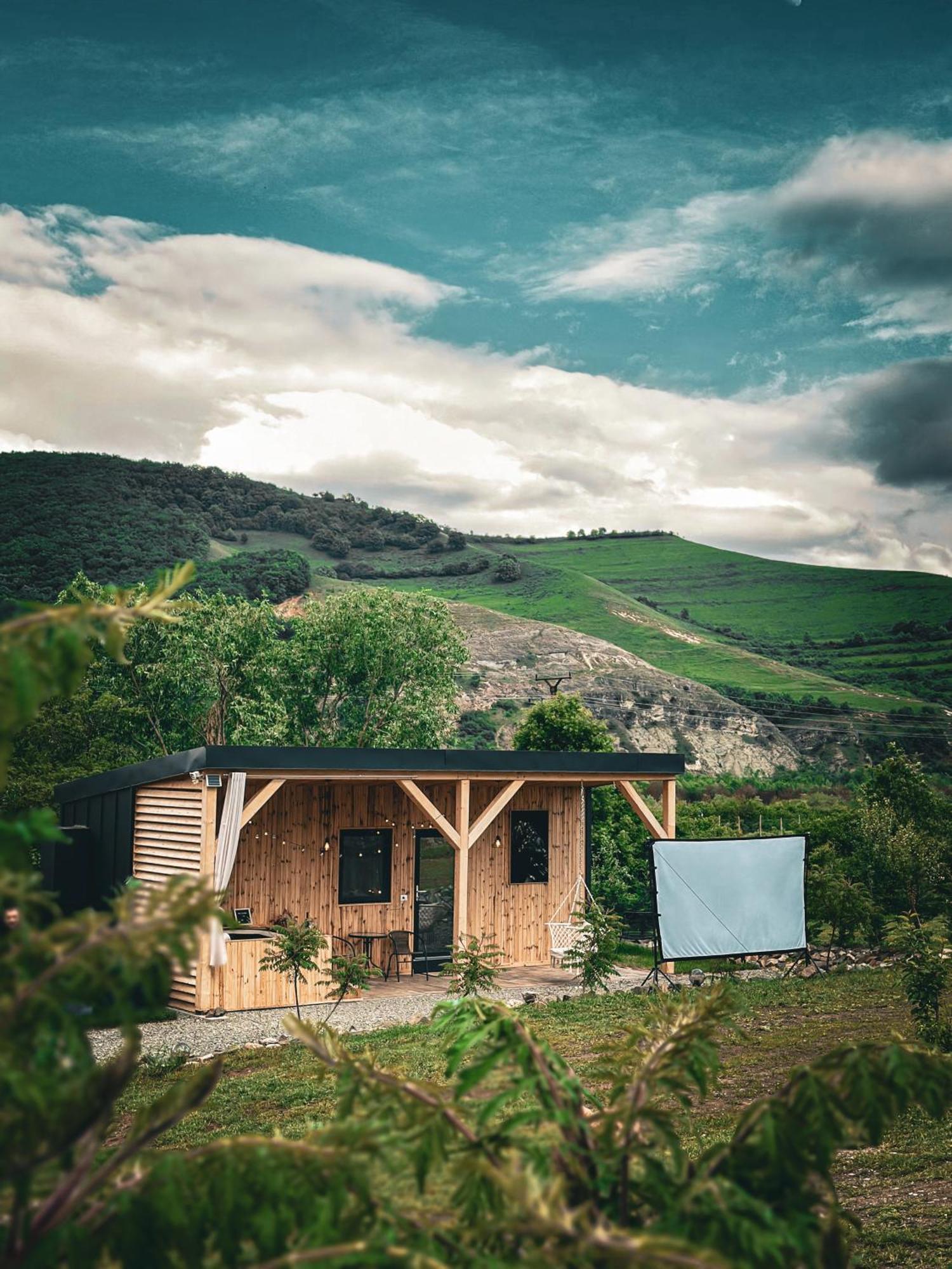 Villa Kubiq Transalpina Petresti Exterior foto